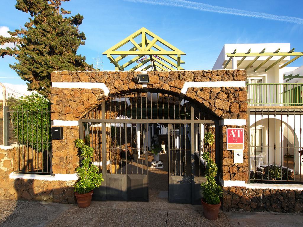 Apartamentos Guacimeta Matagorda  ภายนอก รูปภาพ